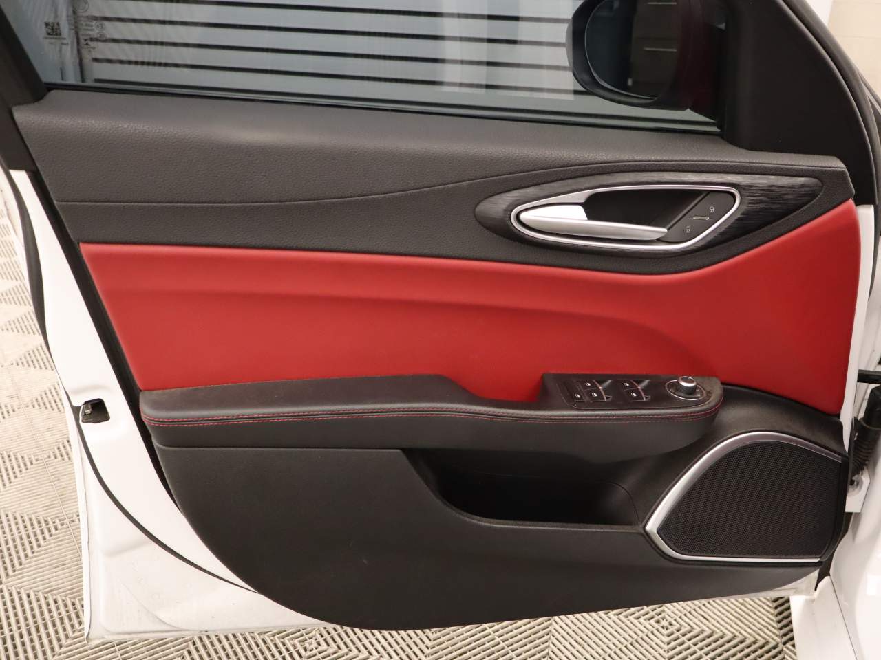 2020 Alfa Romeo Giulia Base