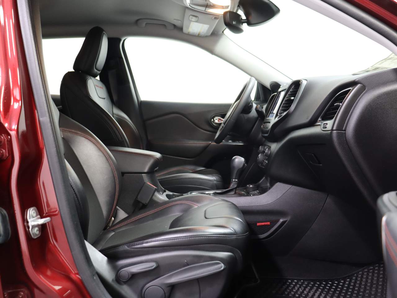 2021 Jeep Cherokee Trailhawk