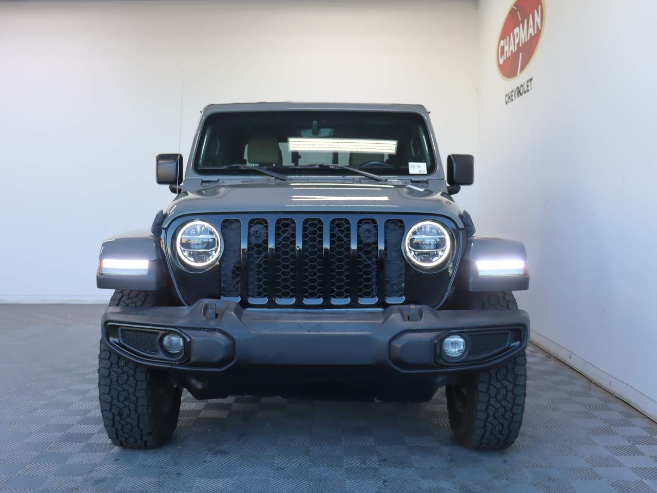 2022 Jeep Gladiator Willys Crew Cab