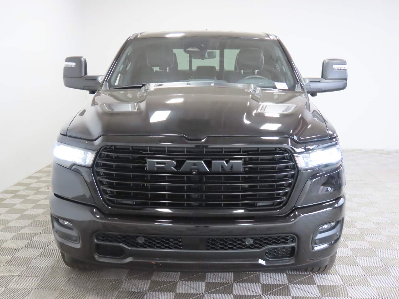 2025 Ram 1500 Laramie Crew Cab