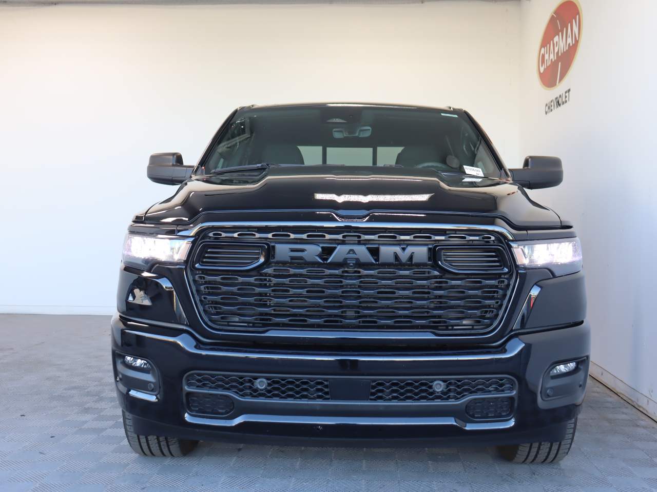 2025 Ram 1500 .Crew Cab