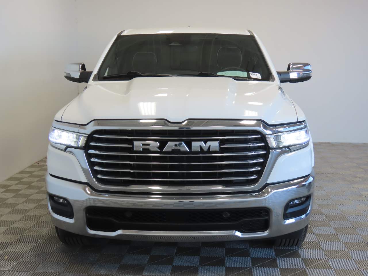 2025 Ram 1500 Laramie Crew Cab