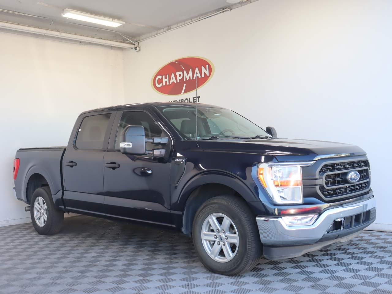 2022 Ford F-150 XL Crew Cab