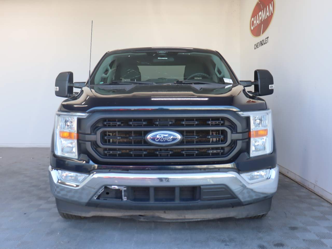 2022 Ford F-150 XL Crew Cab