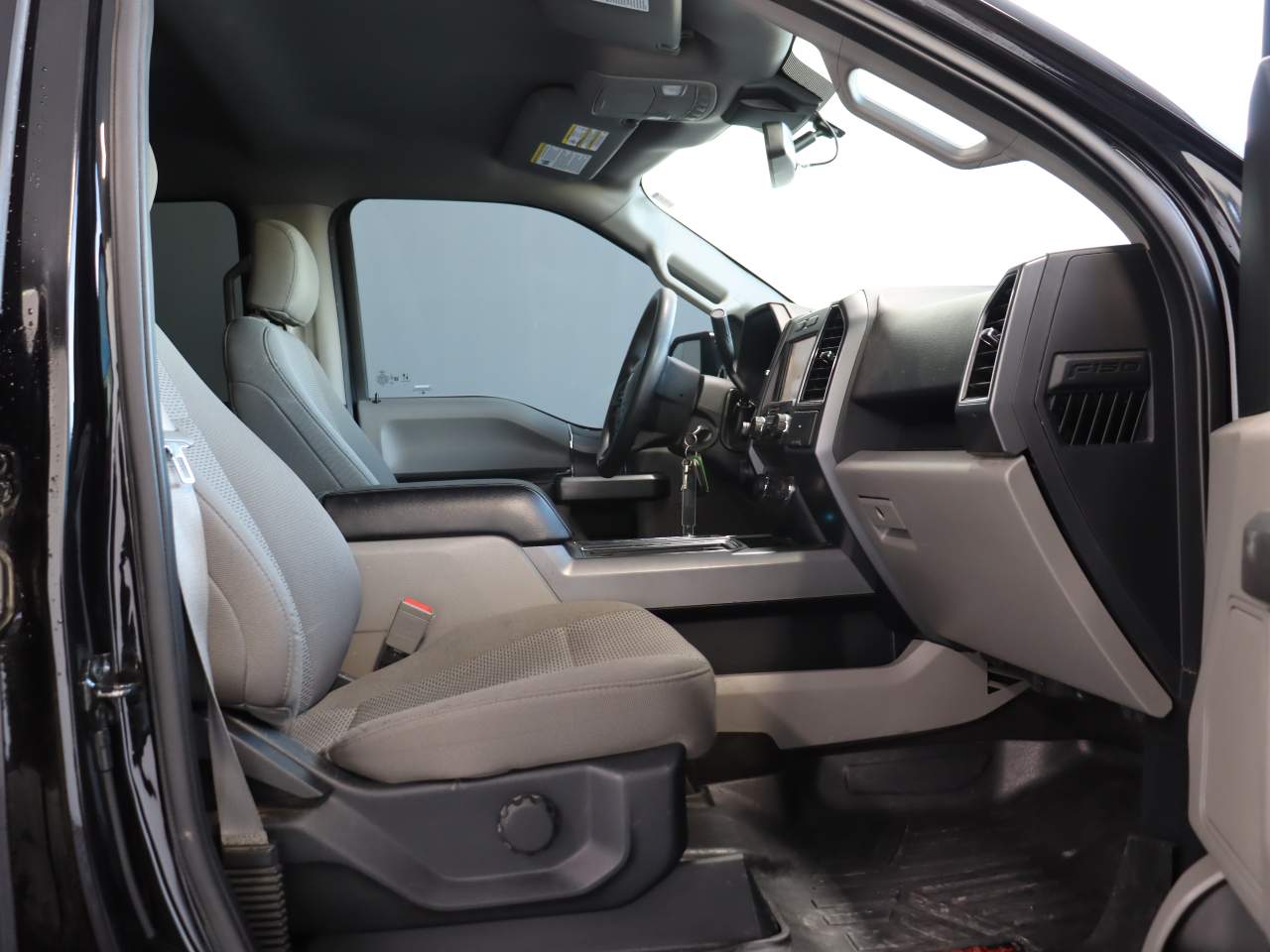 2020 Ford F-150 XLT Crew Cab