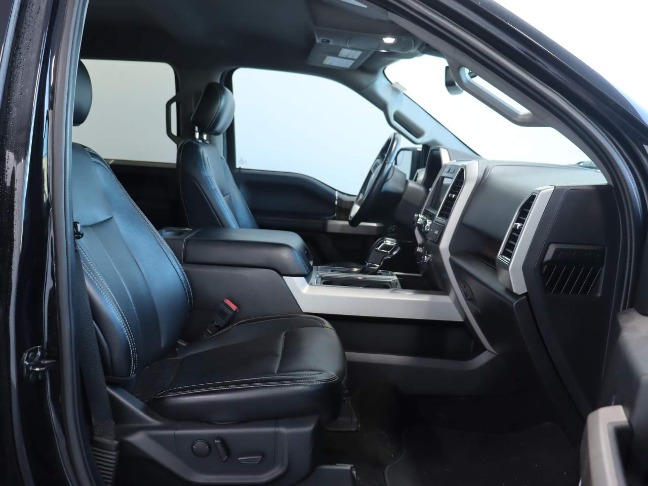 2019 Ford F-150 XLT Crew Cab