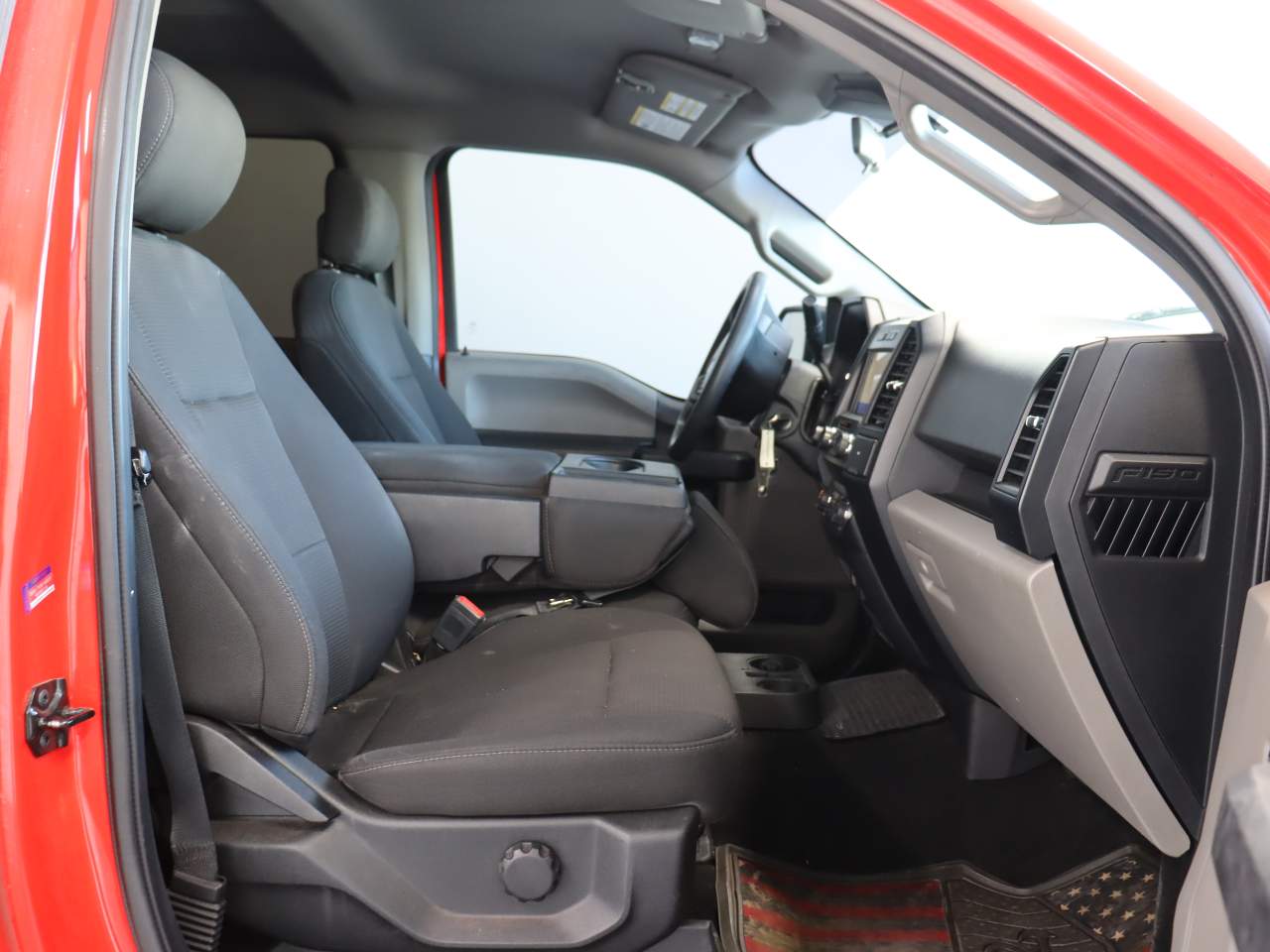 2019 Ford F-150 XLT Crew Cab
