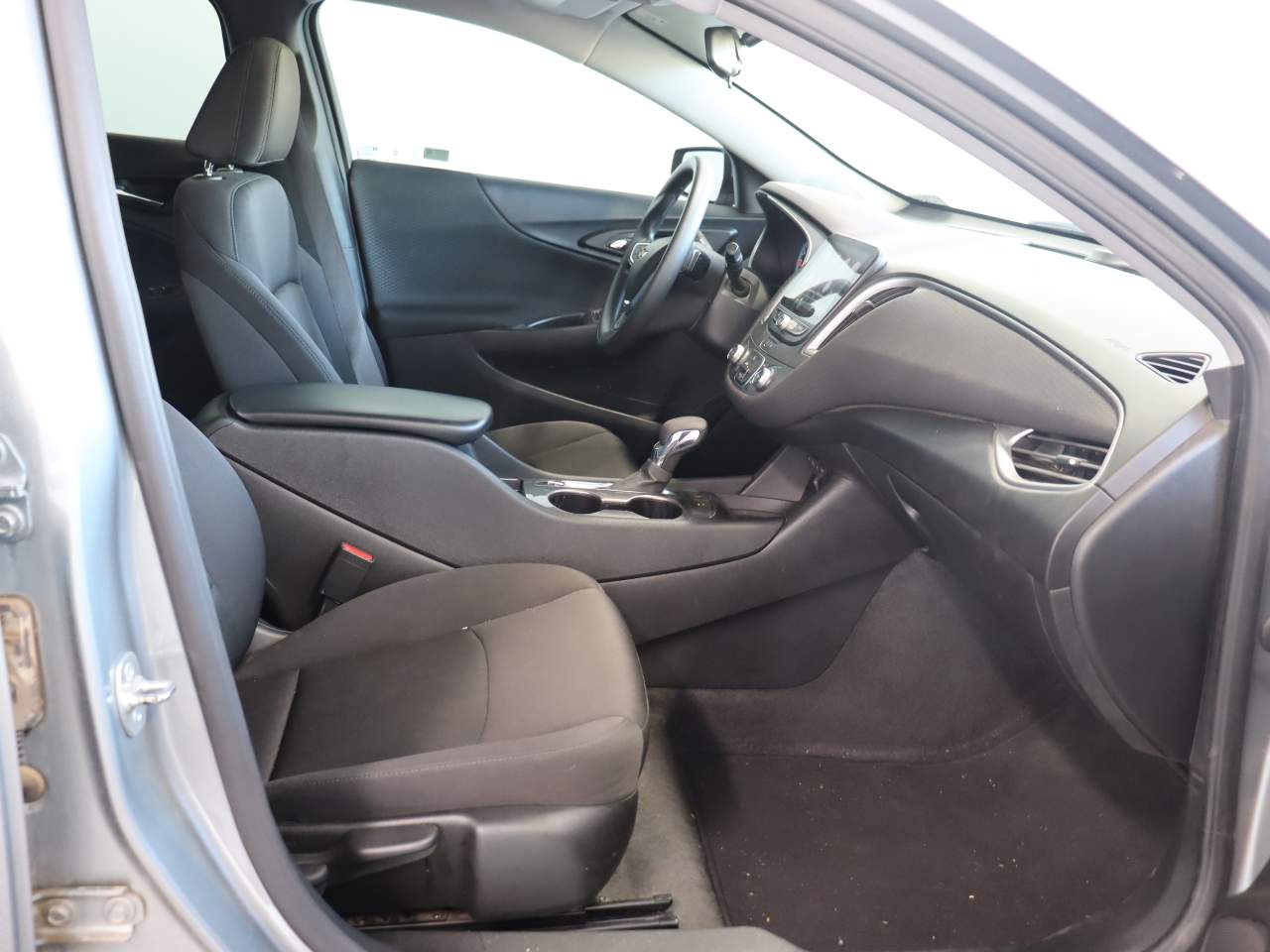 2024 Chevrolet Malibu LS