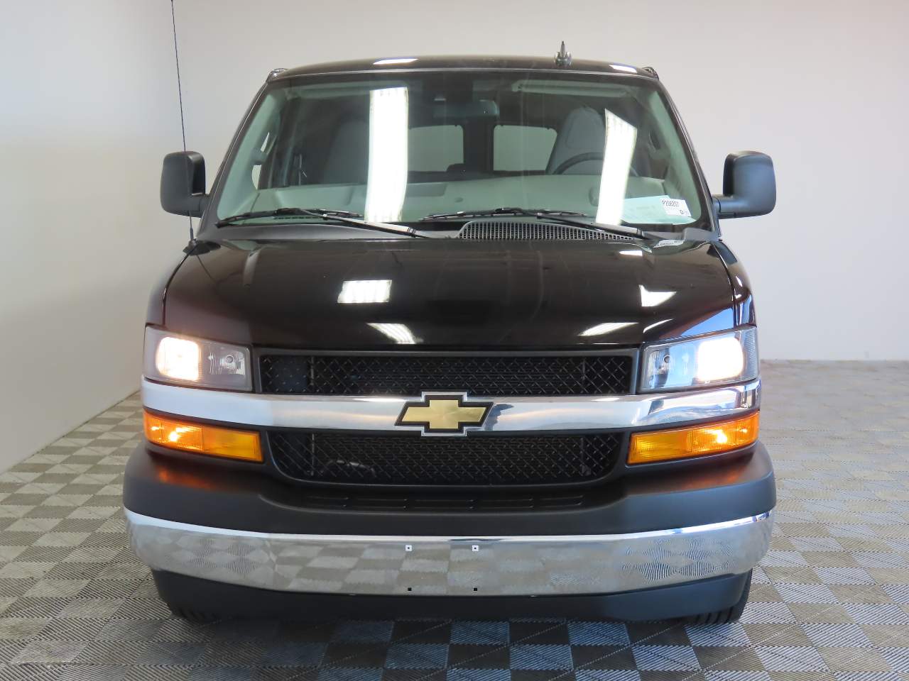 2024 Chevrolet Express LT 3500