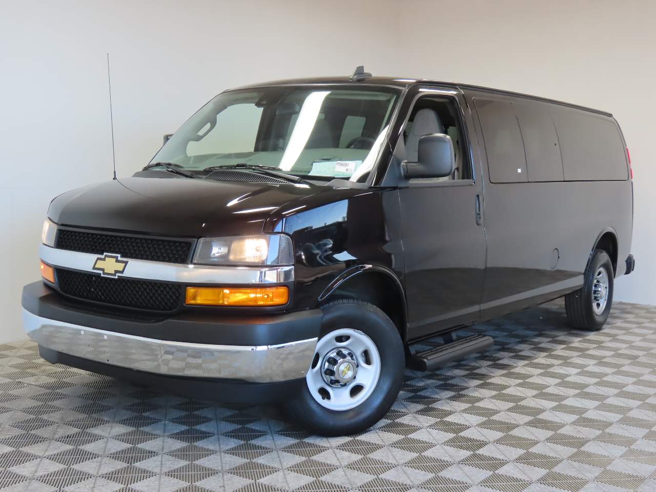 2024 Chevrolet Express LT 3500