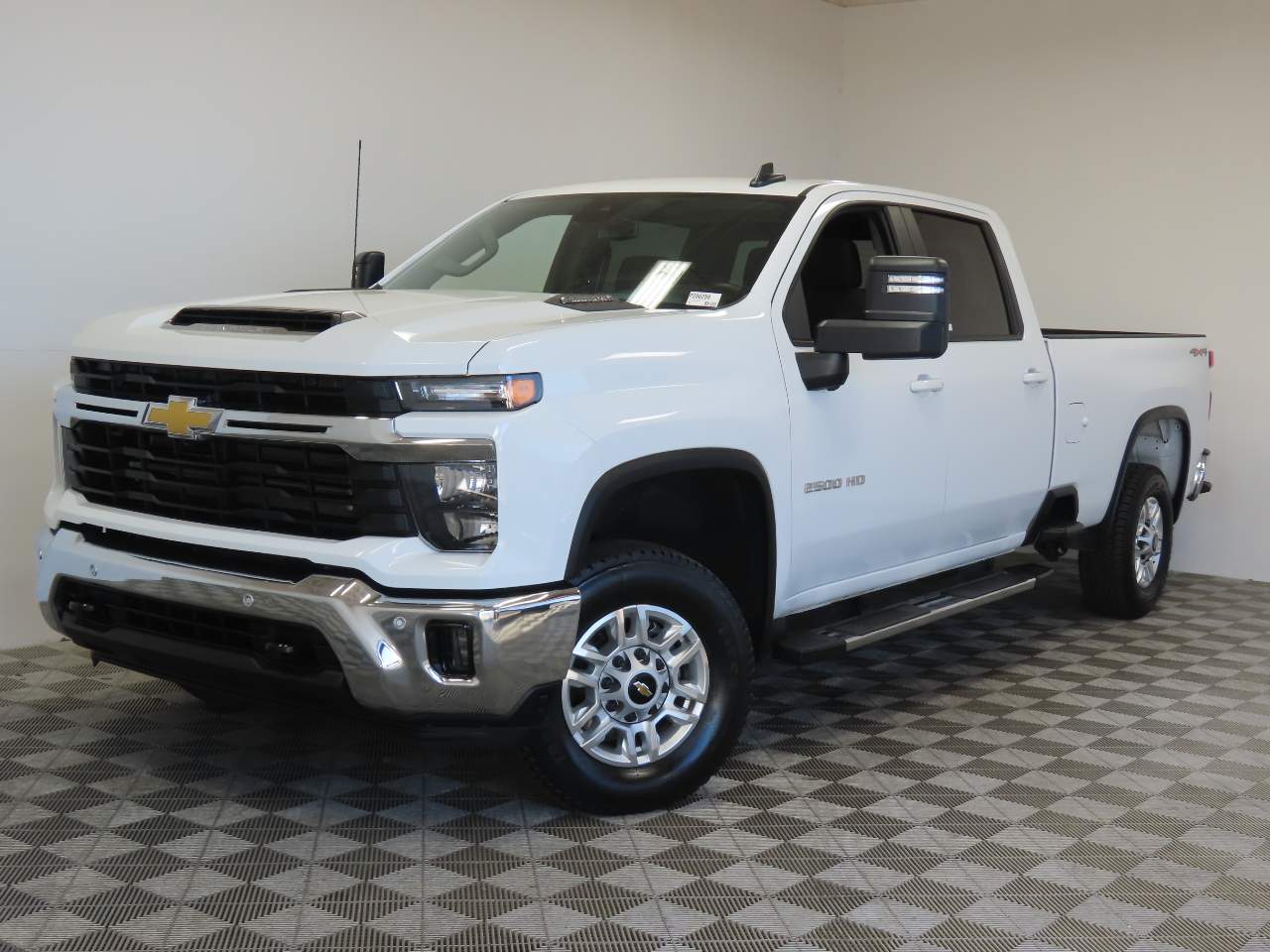 2025 Chevrolet Silverado 2500HD LT Crew Cab