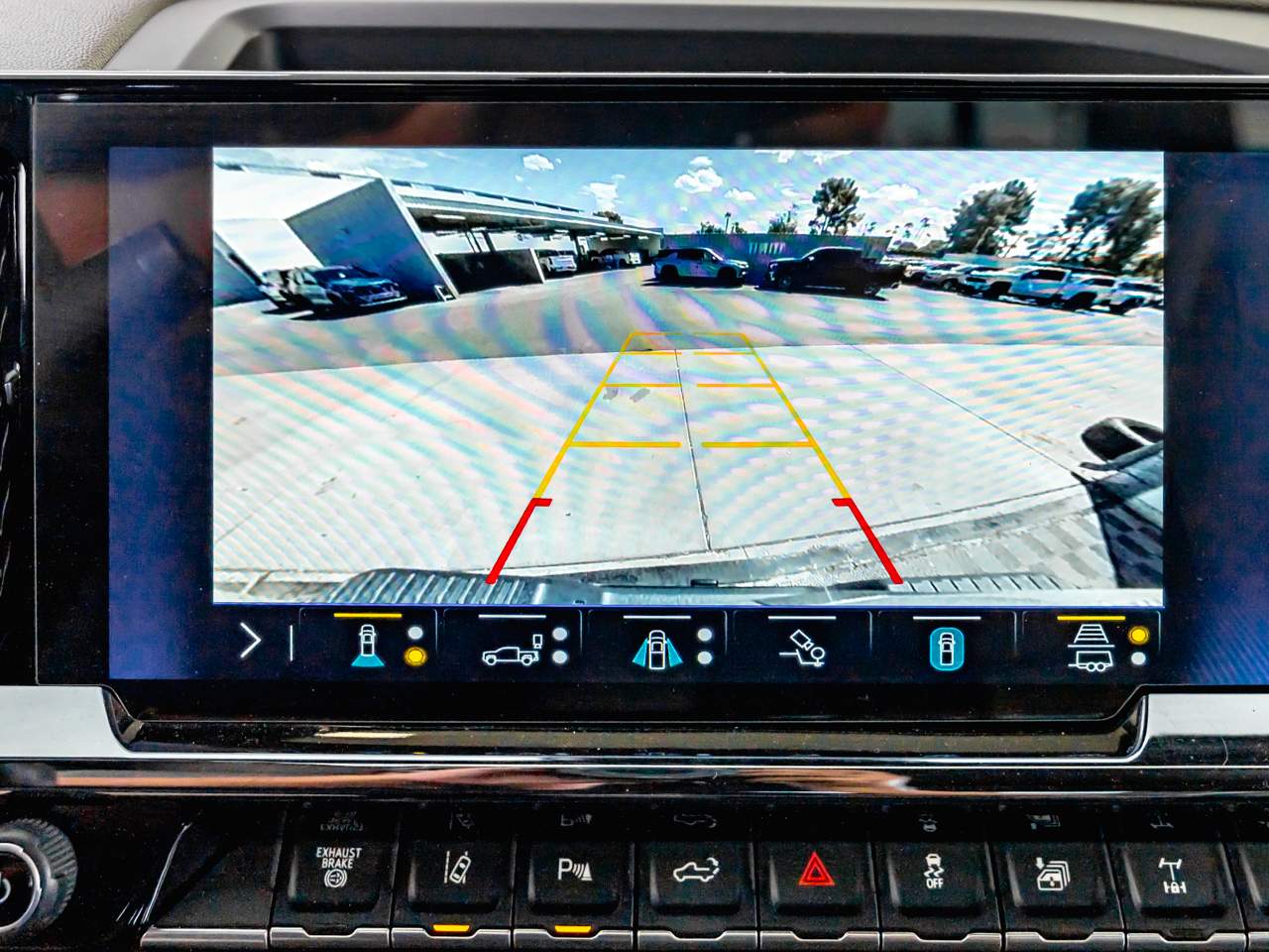2025 Chevrolet Silverado 2500HD ZR2 - Photo 36
