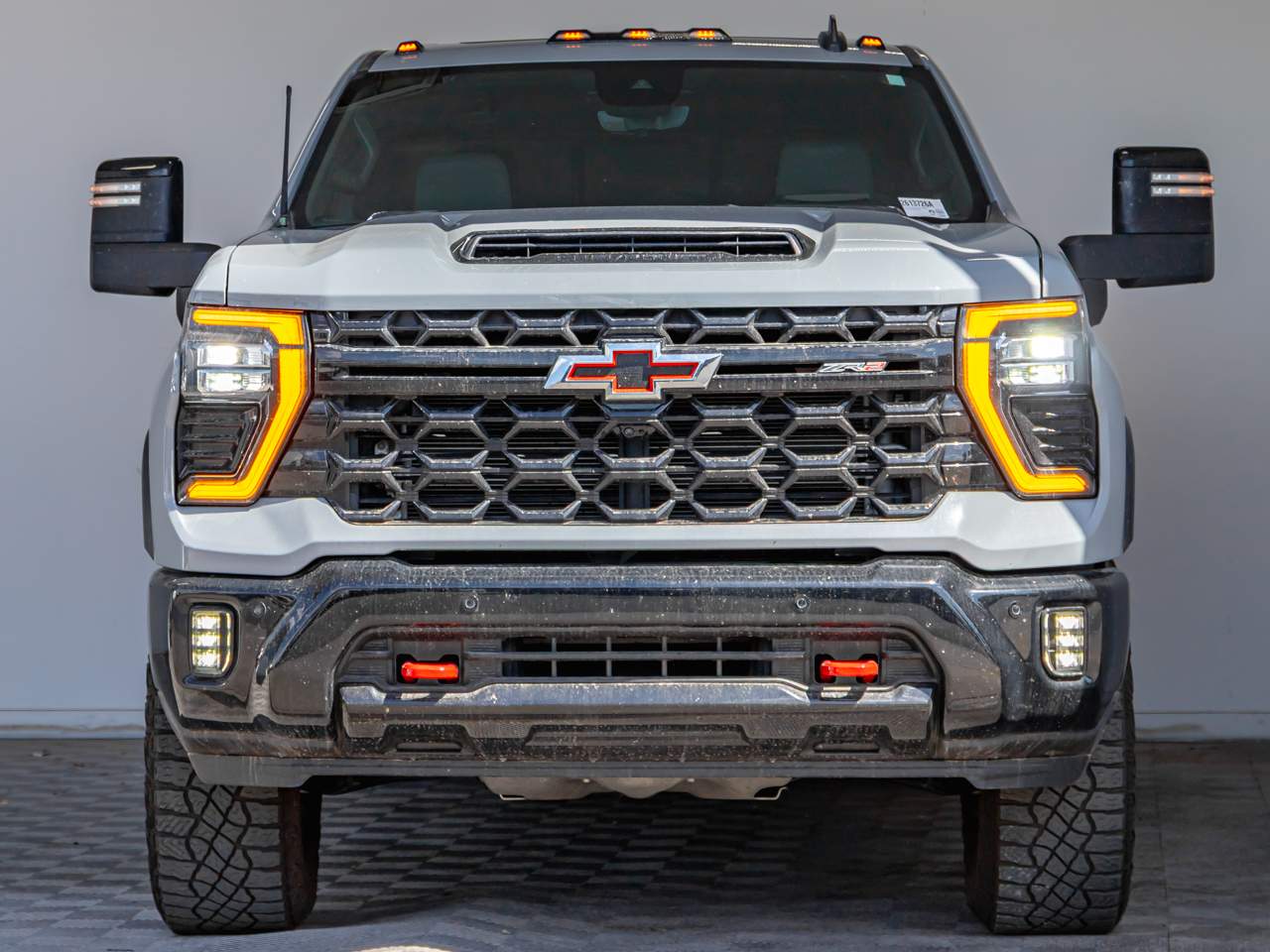 2025 Chevrolet Silverado 2500HD ZR2 - Photo 7