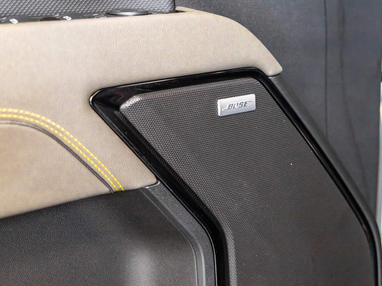 2025 Chevrolet Silverado 2500HD ZR2 - Photo 22
