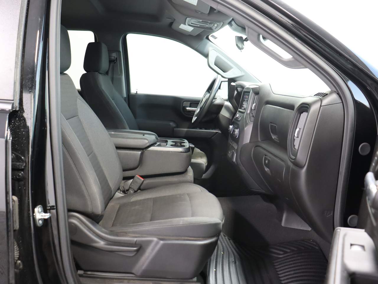 2024 Chevrolet Silverado 1500 Custom Crew Cab