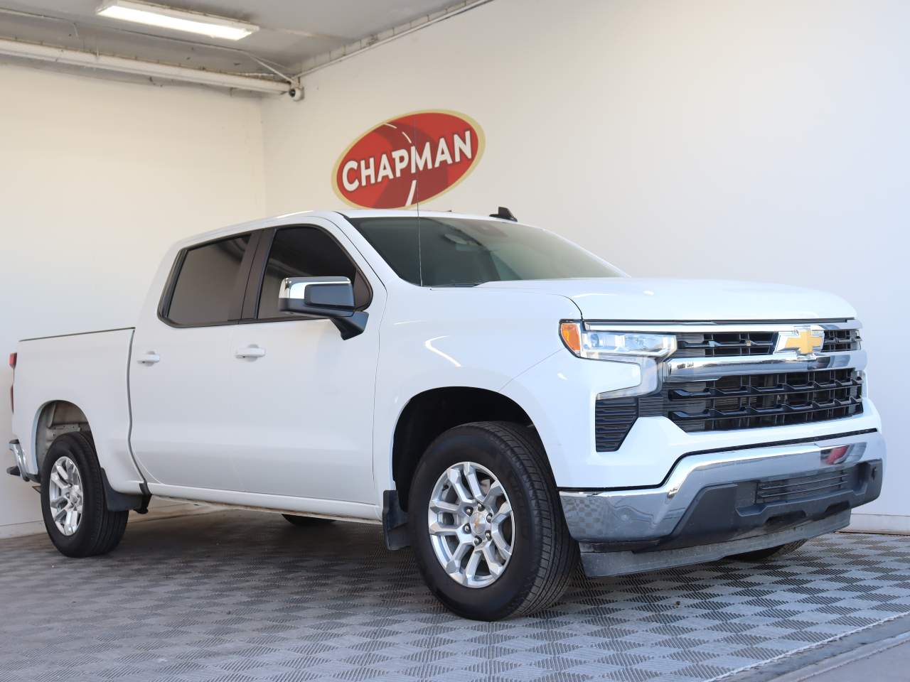 2025 Chevrolet Silverado 1500 LT Crew Cab