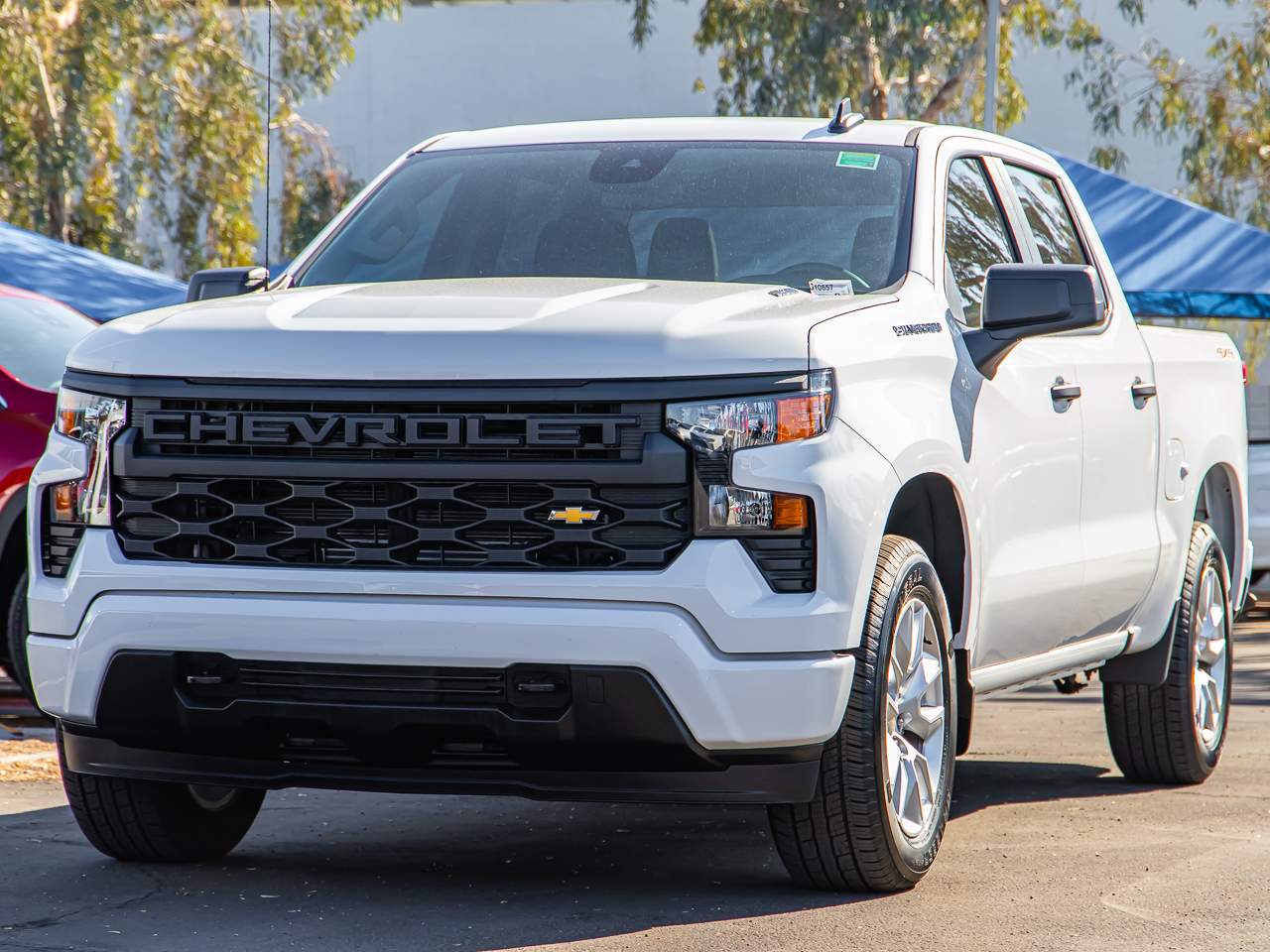 2025 Chevrolet Silverado 1500 Crew Cab Custom 4WD