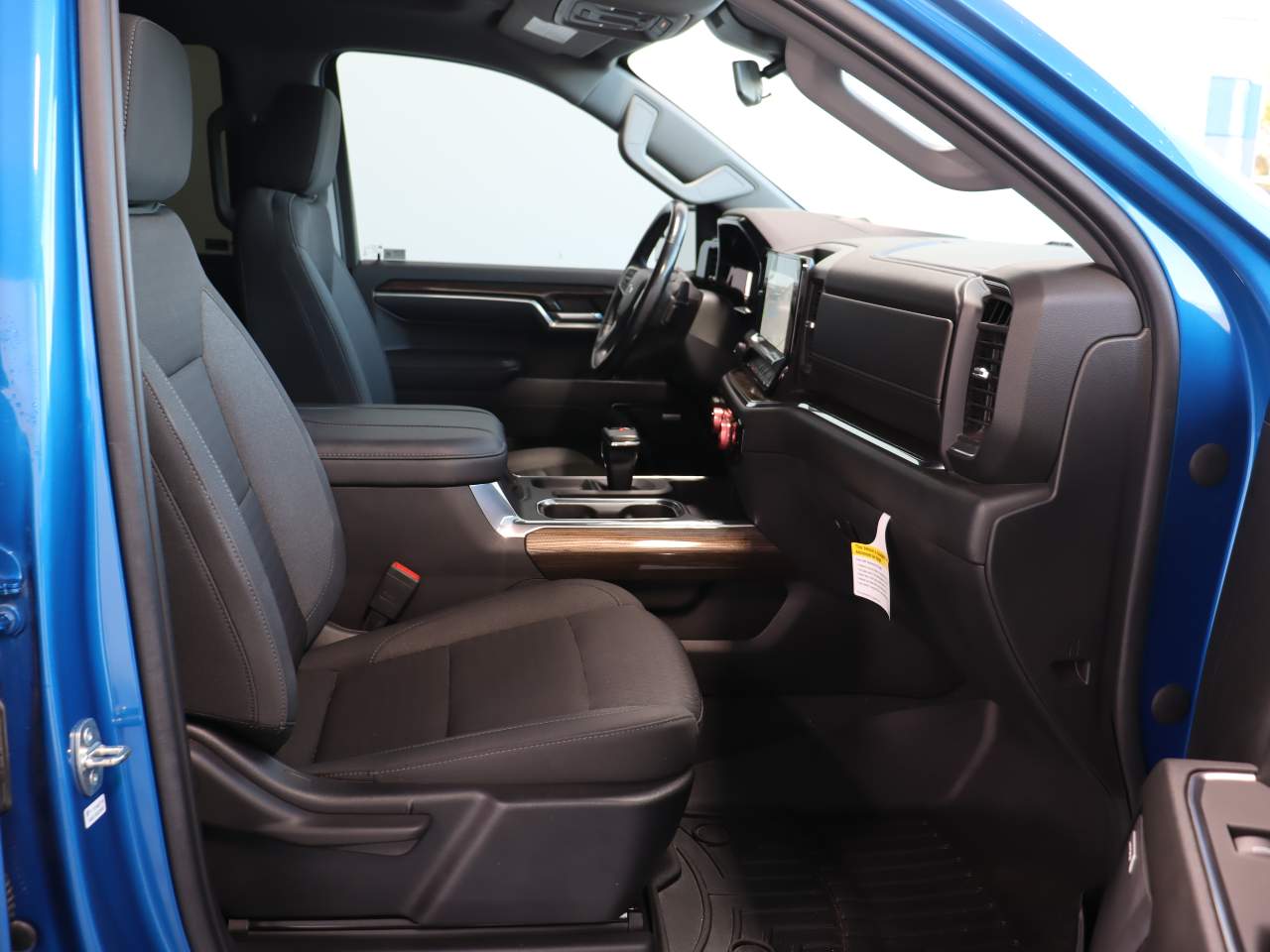 2023 Chevrolet Silverado 1500 RST Crew Cab