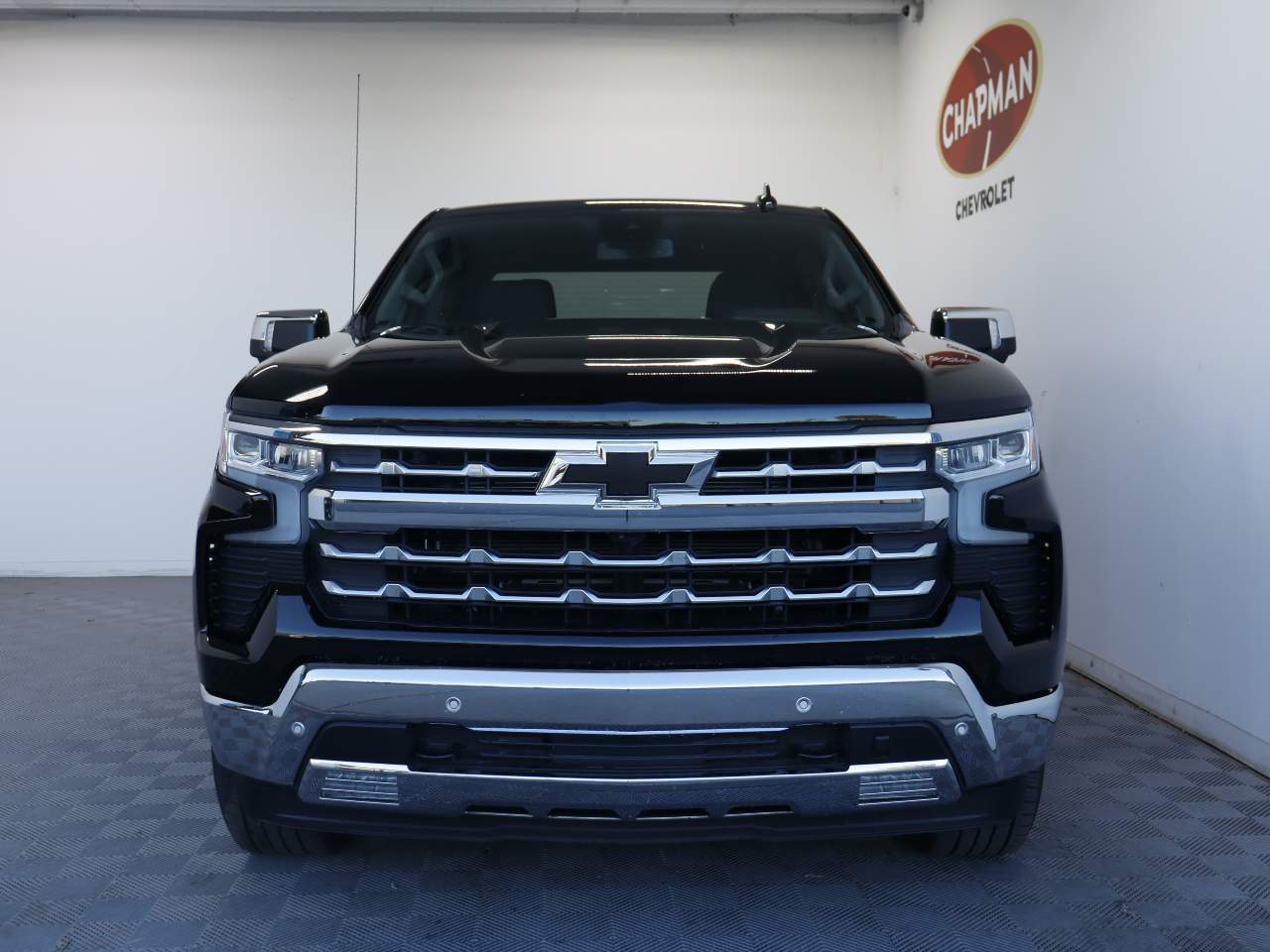 2024 Chevrolet Silverado 1500 LTZ Crew Cab