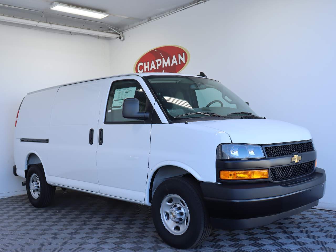 2025 Chevrolet Express Cargo Van 2500