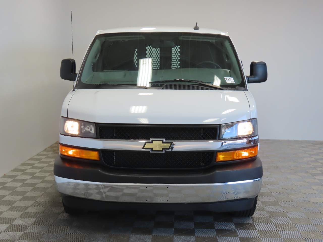 2023 Chevrolet Express 2500