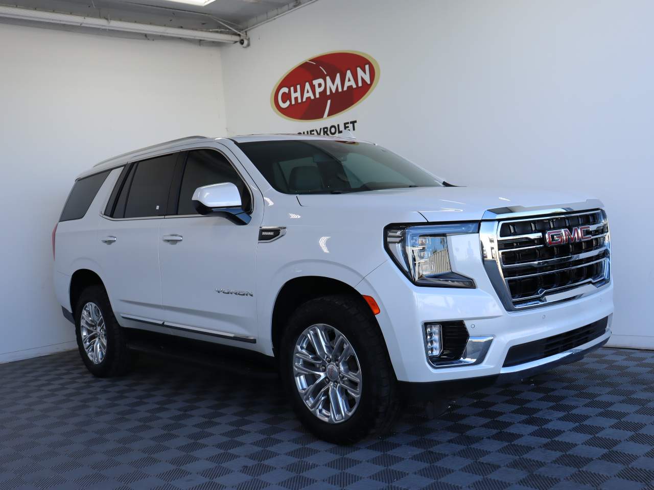 2023 GMC Yukon SLT