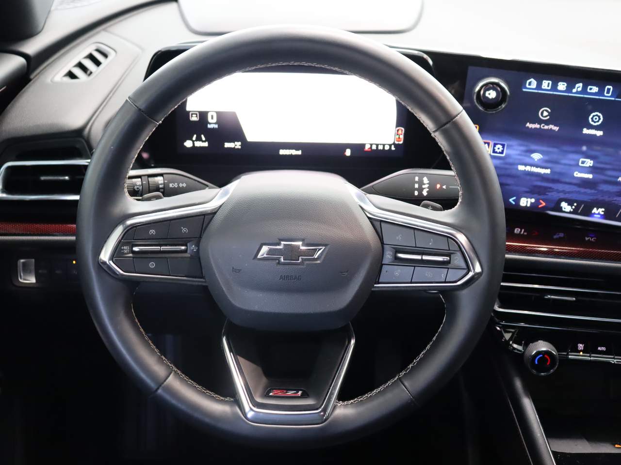 2025 Chevrolet Traverse Z71 - Photo 18
