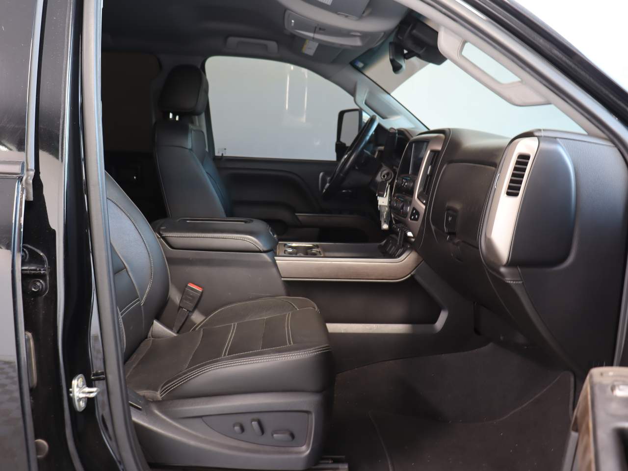 2019 GMC Sierra 3500HD Denali Crew Cab