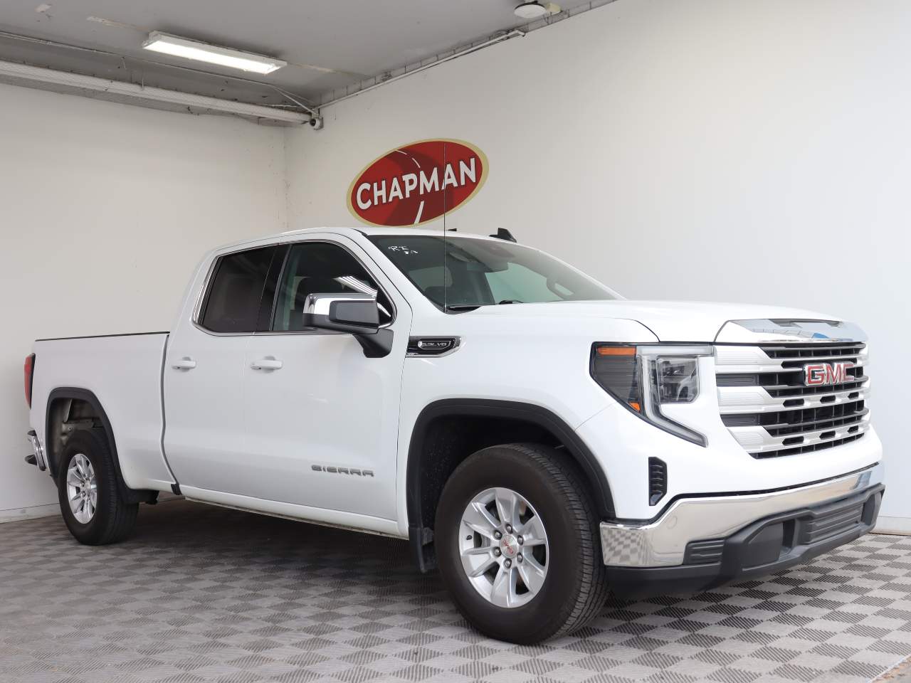 2022 GMC Sierra 1500 SLE Extended Cab