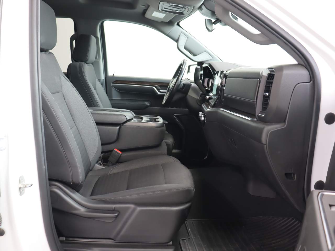 2022 GMC Sierra 1500 SLE Extended Cab