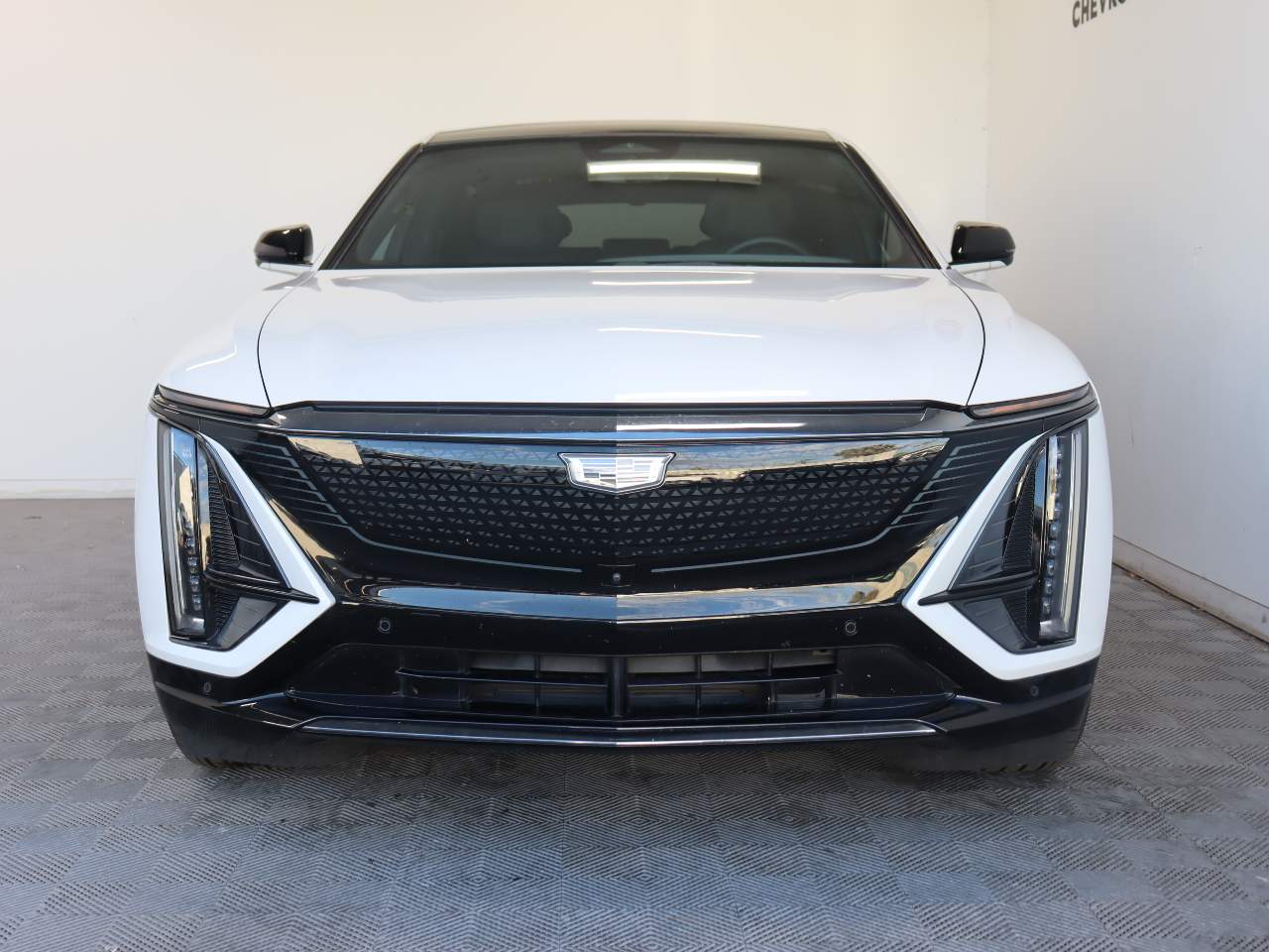 2024 Cadillac LYRIQ Sport 2