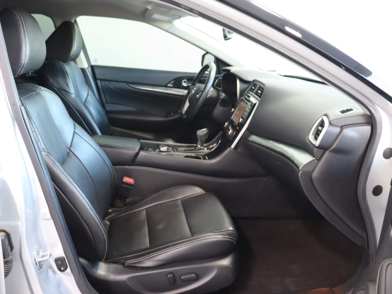 2022 Nissan Maxima 3.5 SV