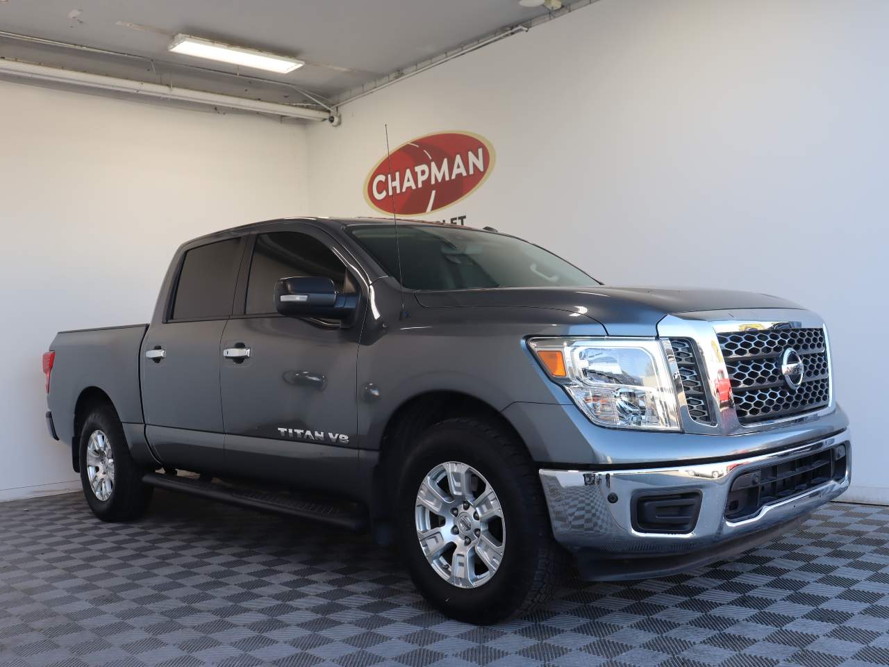 2018 Nissan Titan SV Crew Cab