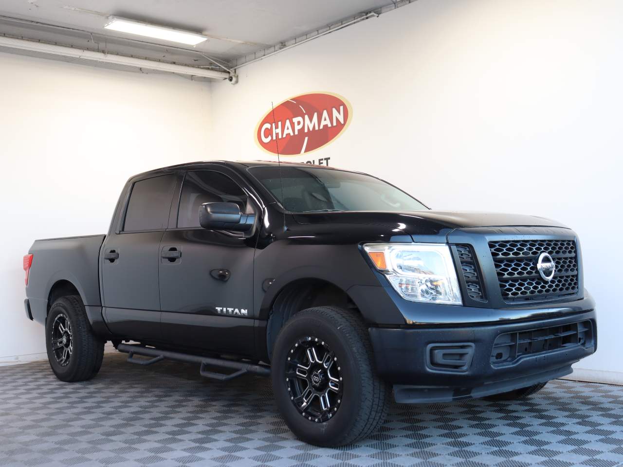 2018 Nissan Titan SL Crew Cab