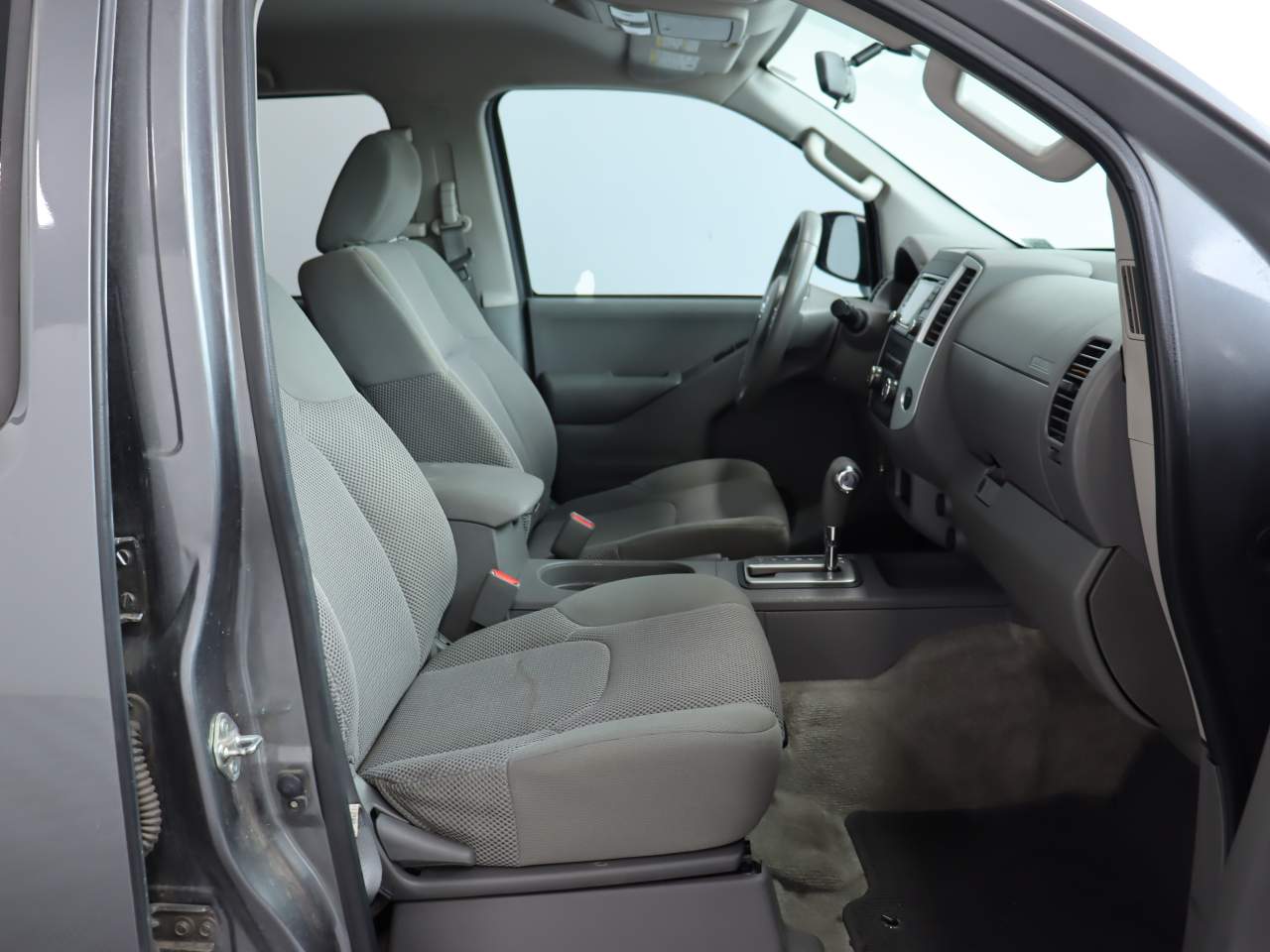 2016 Nissan Frontier SV Crew Cab