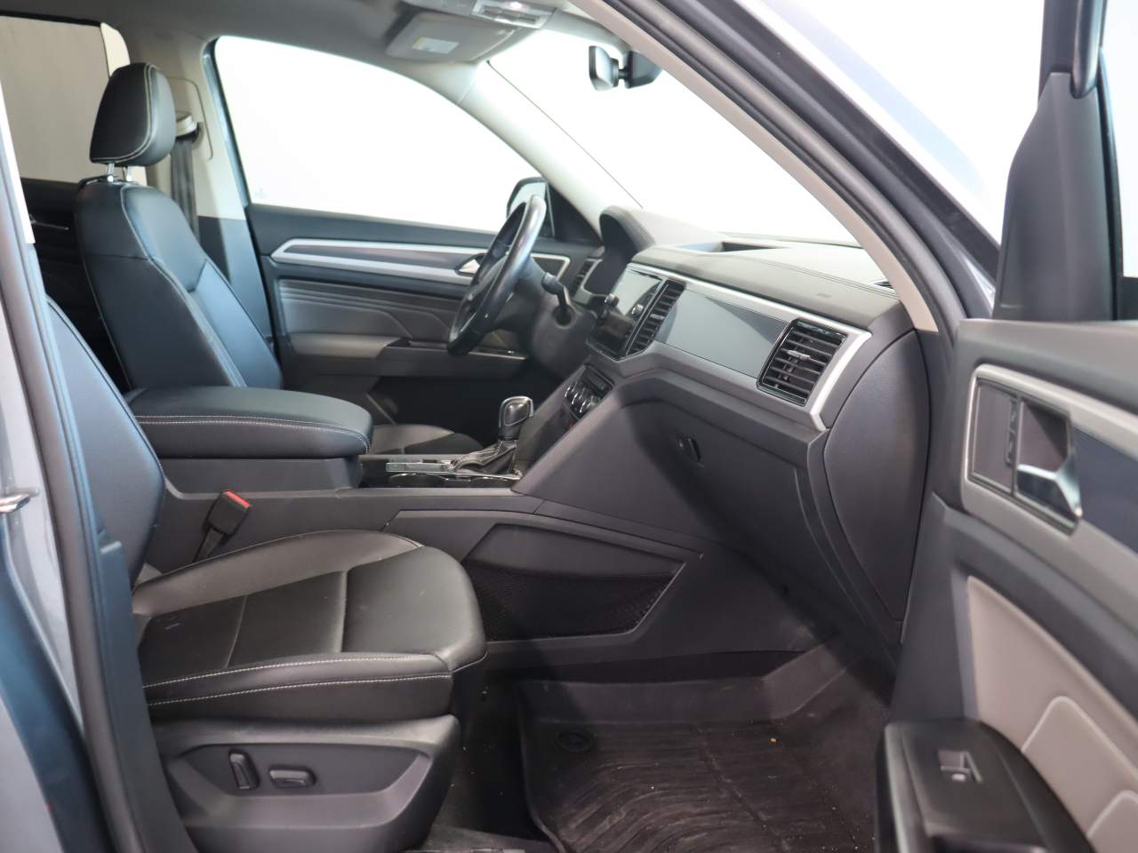 2021 Volkswagen Atlas V6 SEL R-Line
