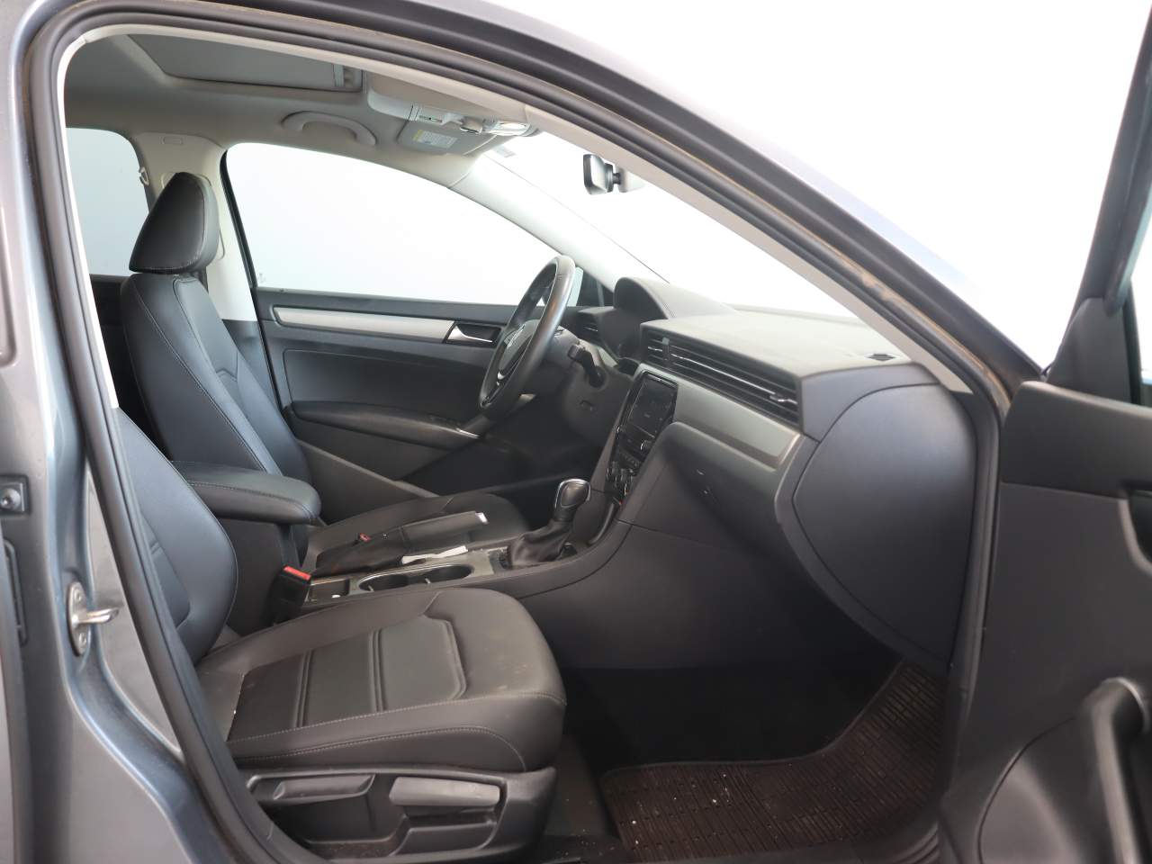 2021 Volkswagen Passat SE