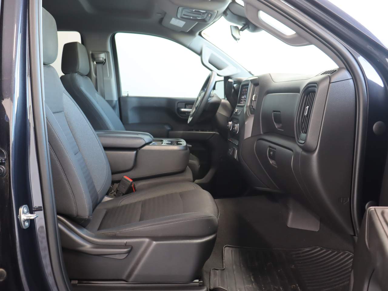 2023 Chevrolet Silverado 1500 Custom Crew Cab