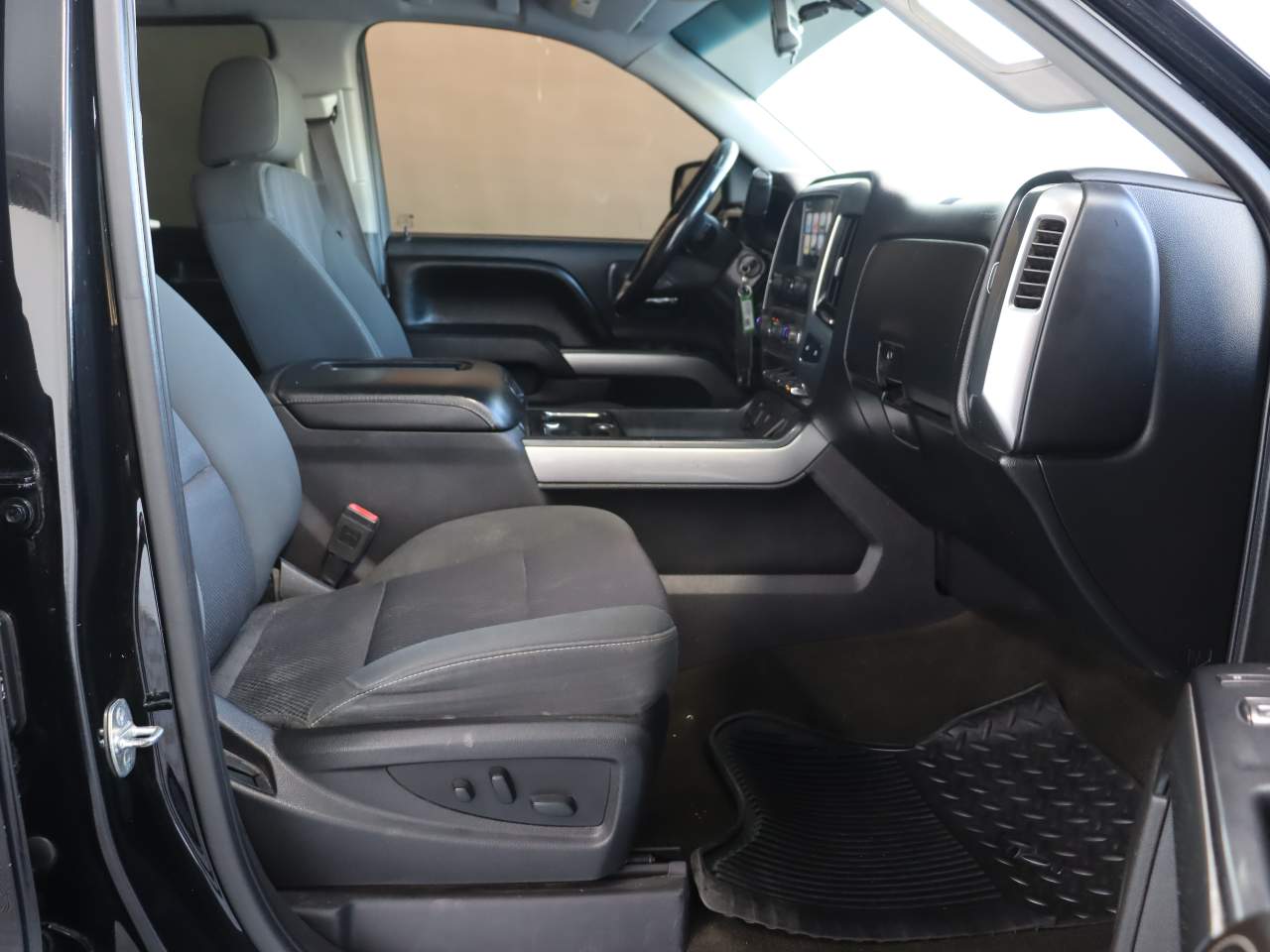 2017 Chevrolet Silverado 1500 LT Crew Cab