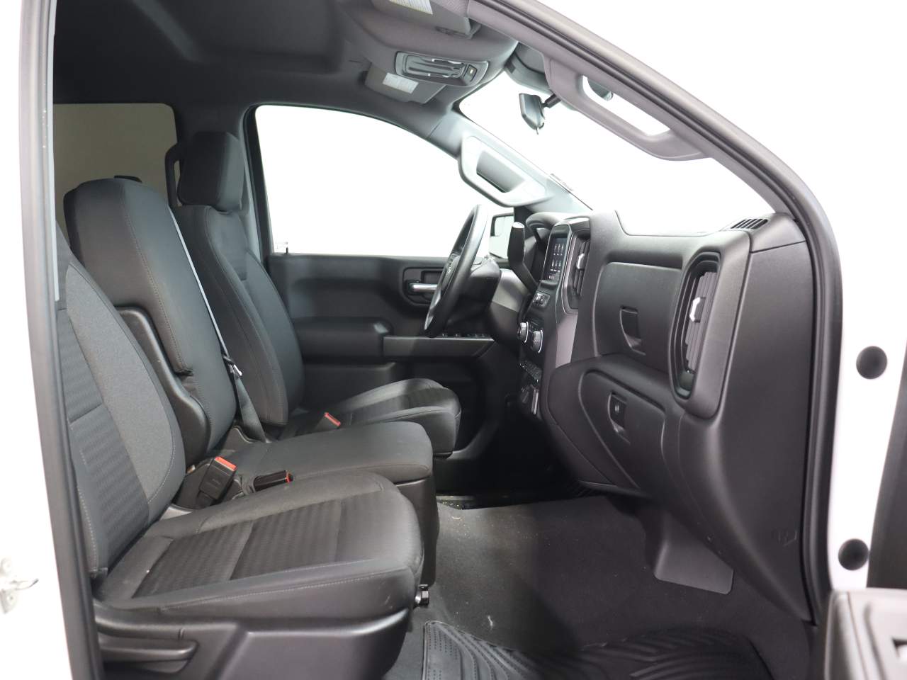 2022 Chevrolet Silverado 1500 Custom Trail Boss Crew Cab