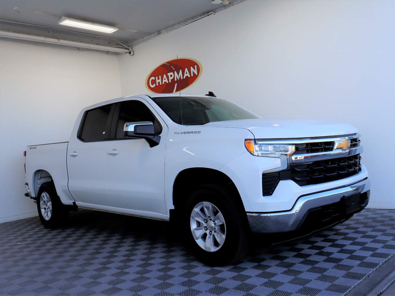 2023 Chevrolet Silverado 1500 LT Crew Cab