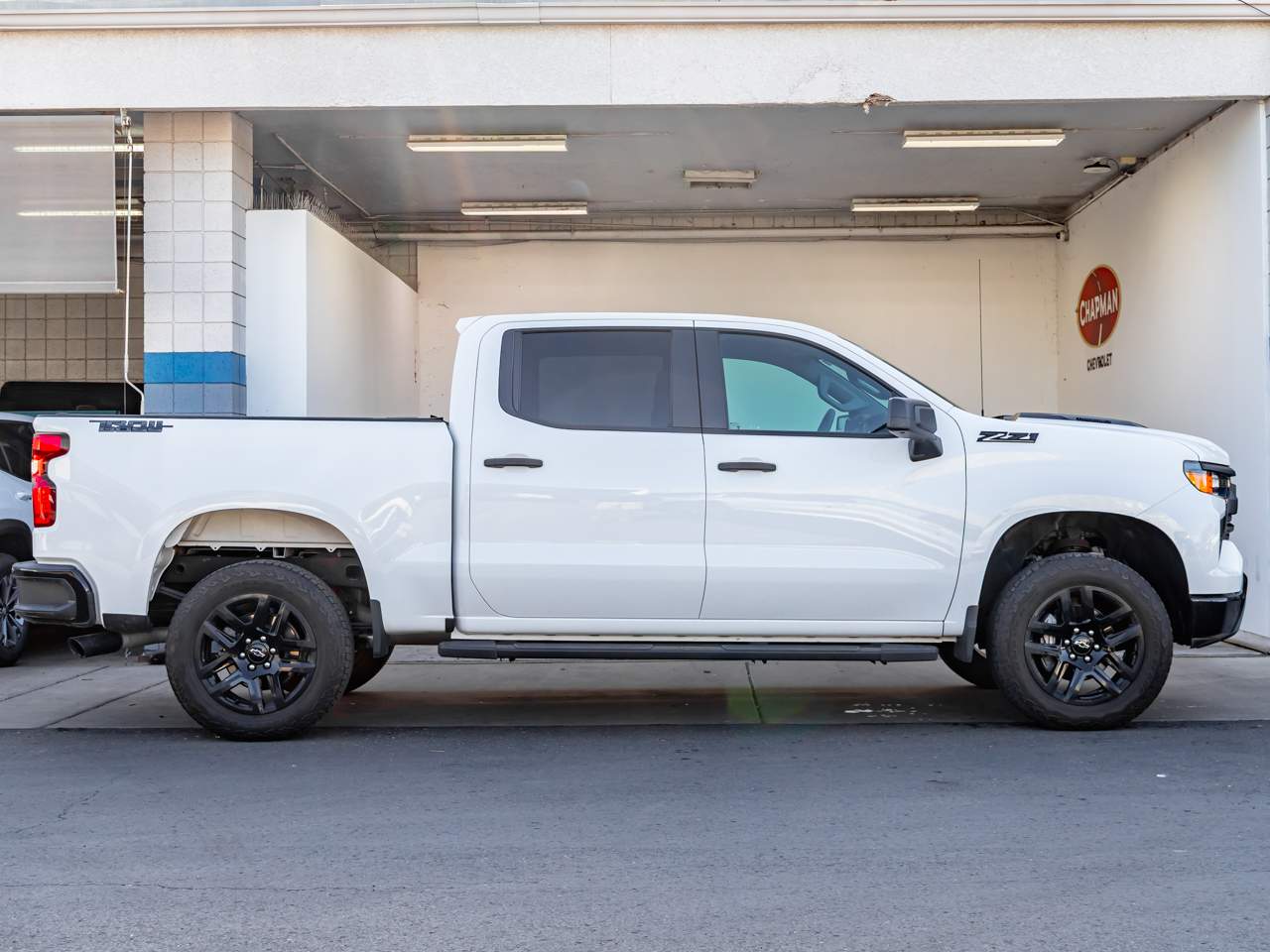 2025 Chevrolet Silverado 1500 Custom Trail Boss Crew Cab