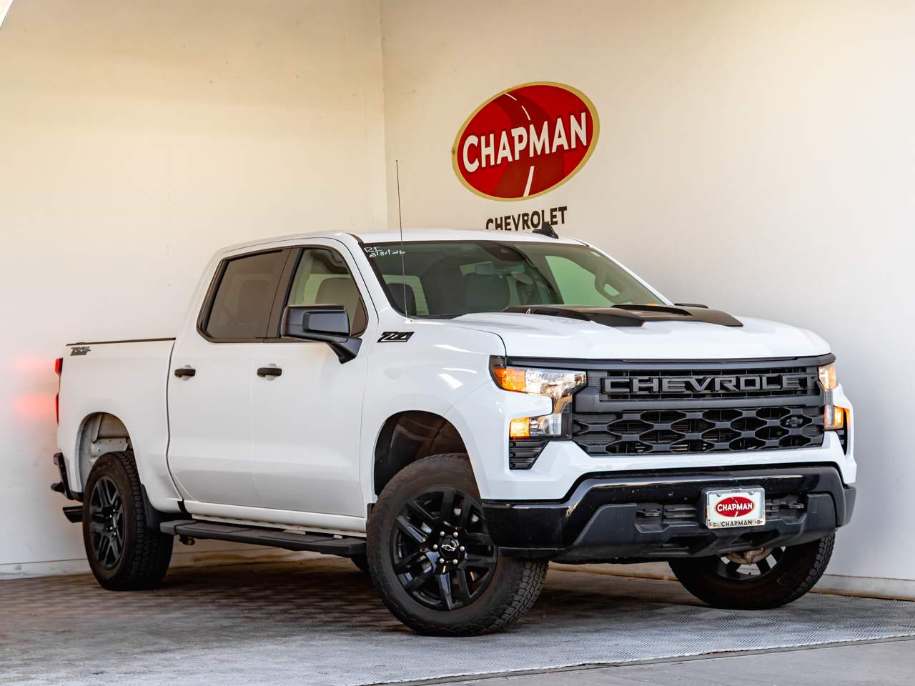 2025 Chevrolet Silverado 1500 Custom Trail Boss Crew Cab