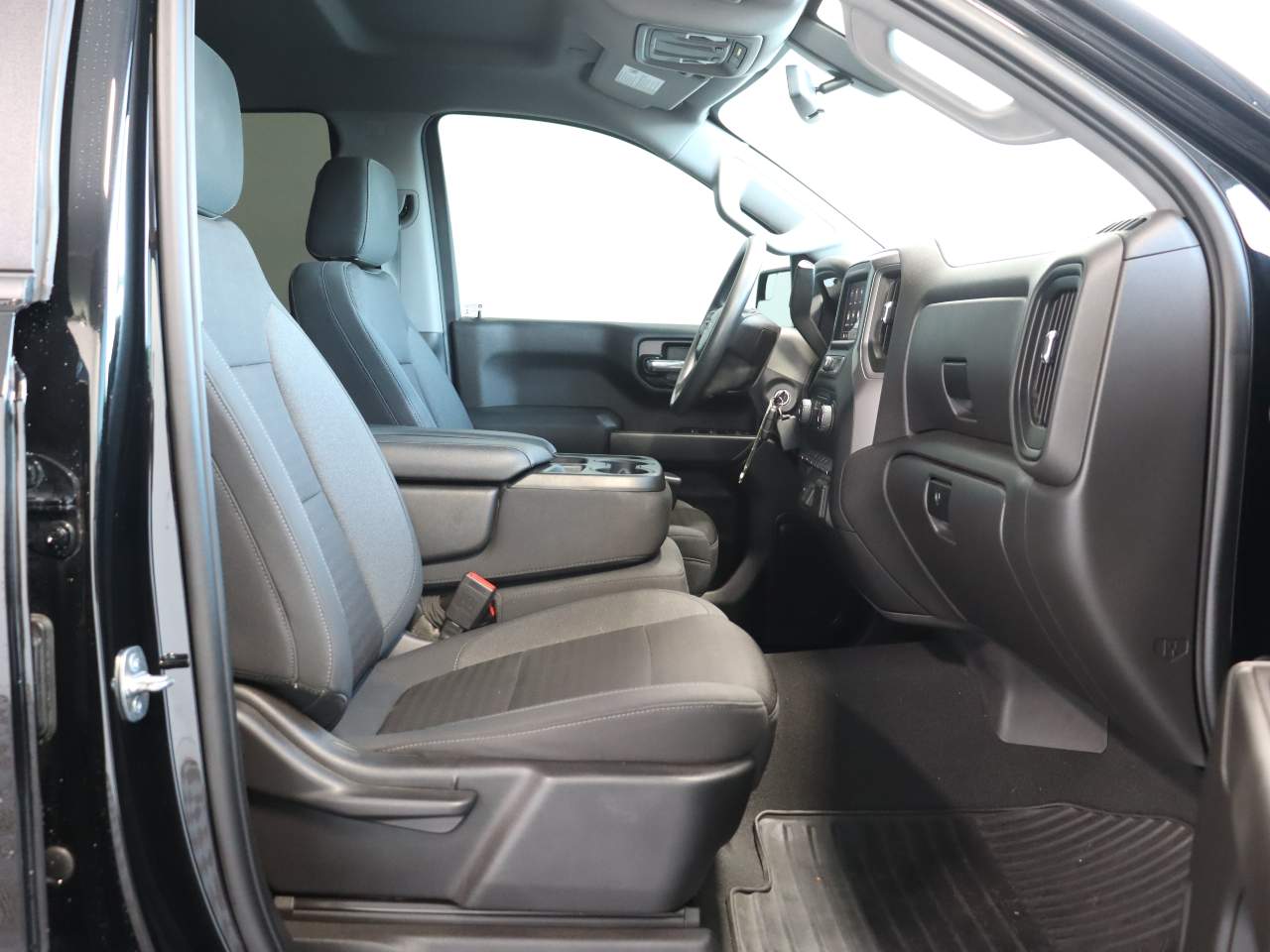 2022 Chevrolet Silverado 1500 Limited Custom Trail Boss Crew Cab