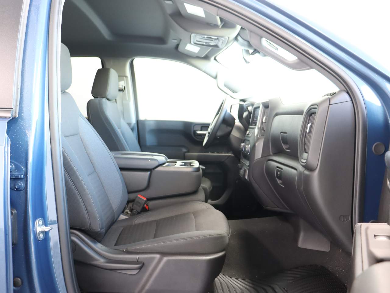 2024 Chevrolet Silverado 1500 Custom Trail Boss Crew Cab