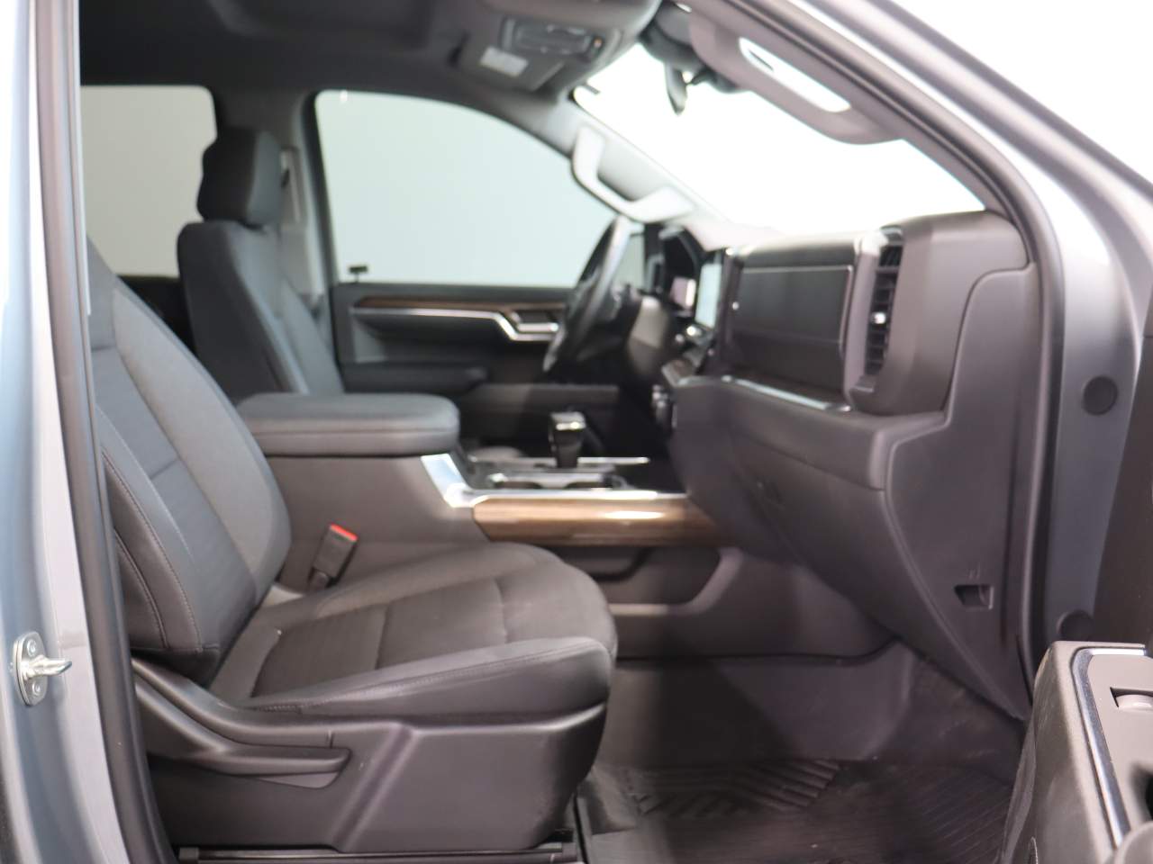 2024 Chevrolet Silverado 1500 LT Trail Boss Crew Cab