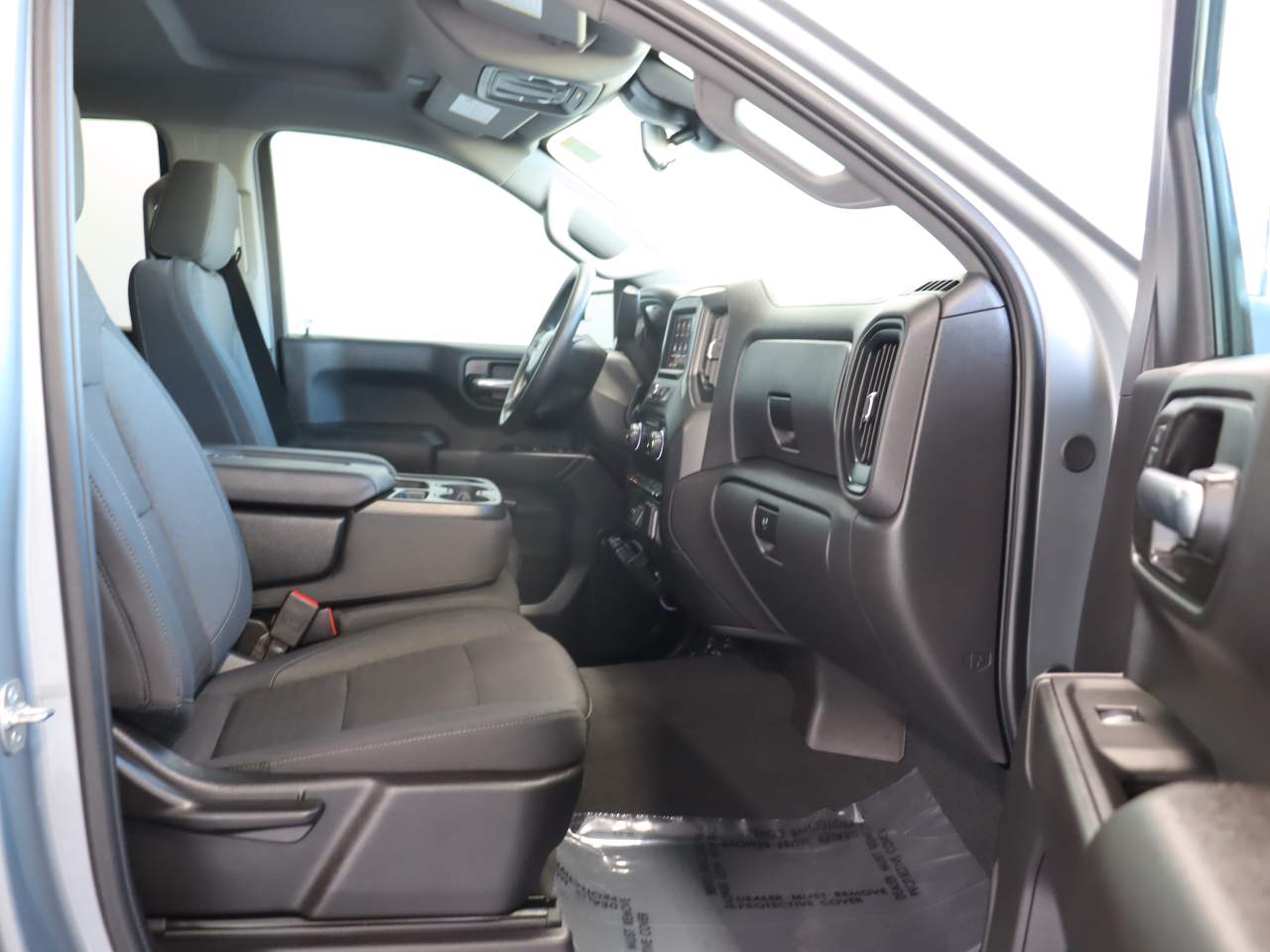 2025 Chevrolet Silverado 1500 Custom Trail Boss Crew Cab