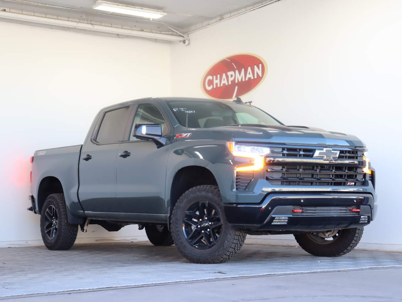 2025 Chevrolet Silverado 1500 LT Trail Boss Crew Cab