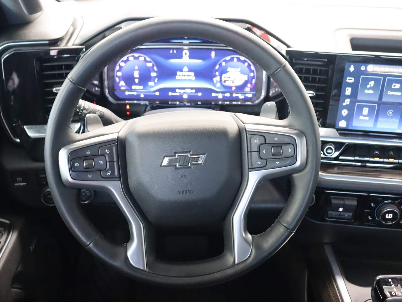 2025 Chevrolet Silverado 1500 LT Trail Boss - Photo 18