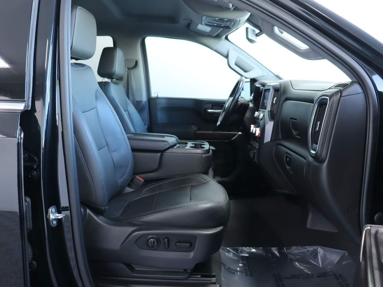 2019 GMC Sierra 1500 SLT Crew Cab